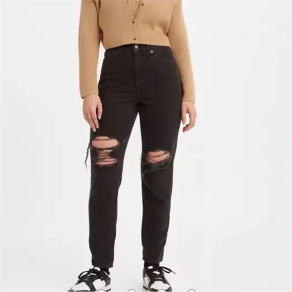 NWT Levi's High Waisted Distressed Mom Jeans in Black Sz 25x27 - Picture 2 of 8